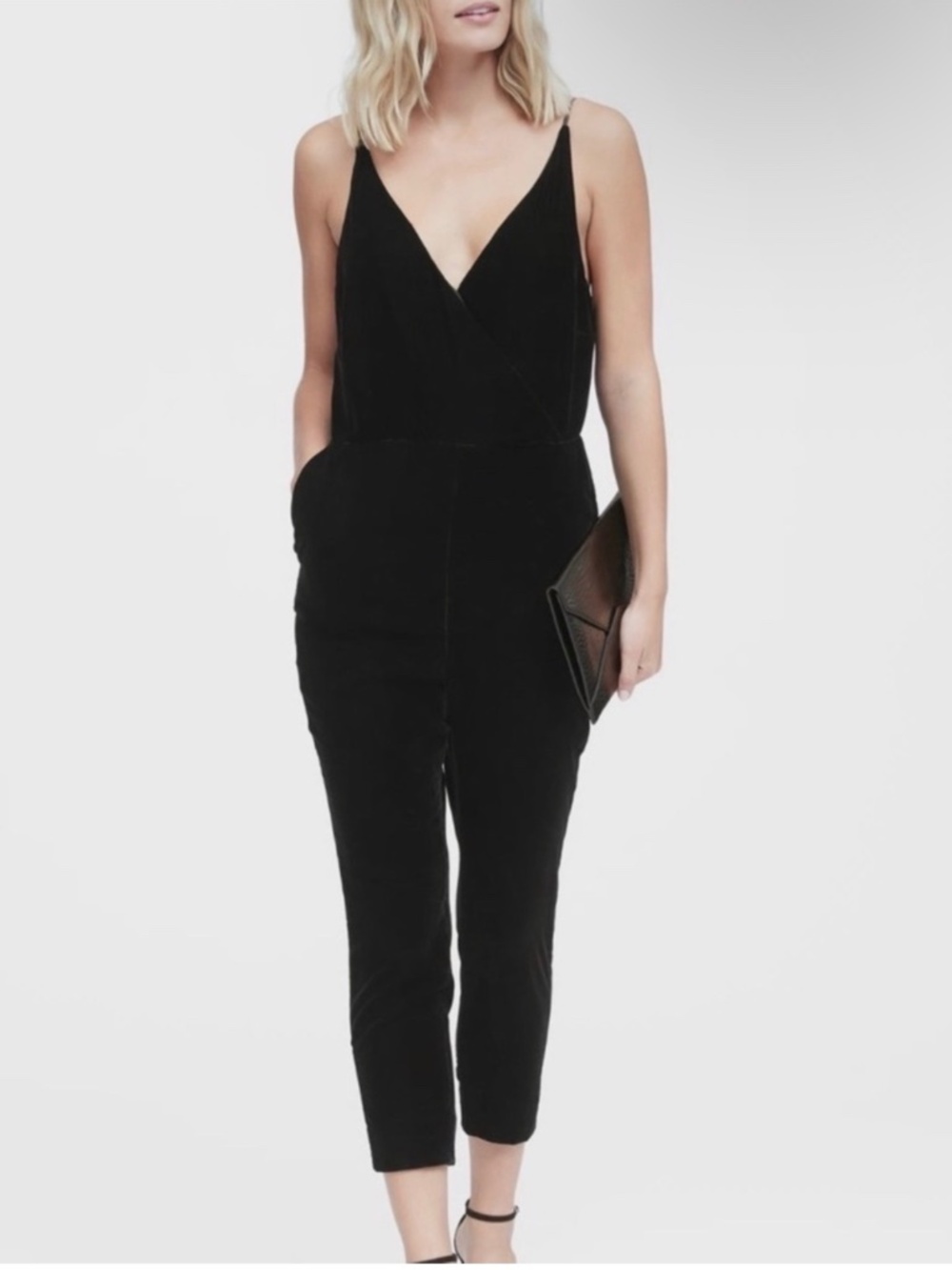 Banana Republic Velvet Cropped Jumpsuit. 4 Petit
